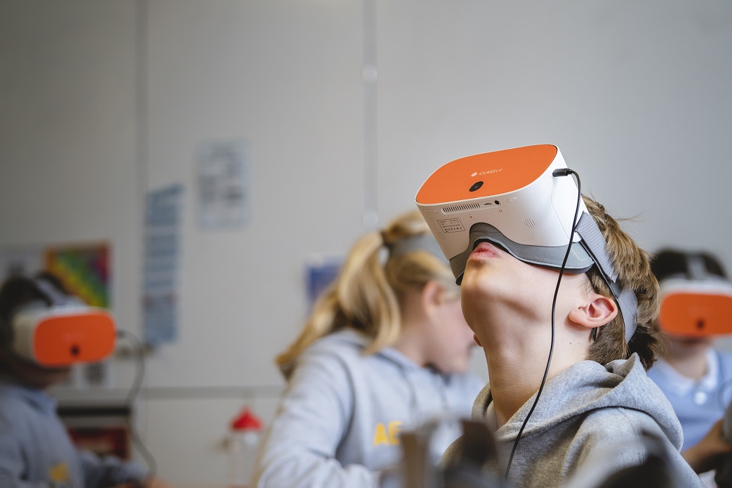 Incorporating VR into Lesson Plans