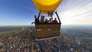 School VR hot air balloon experience